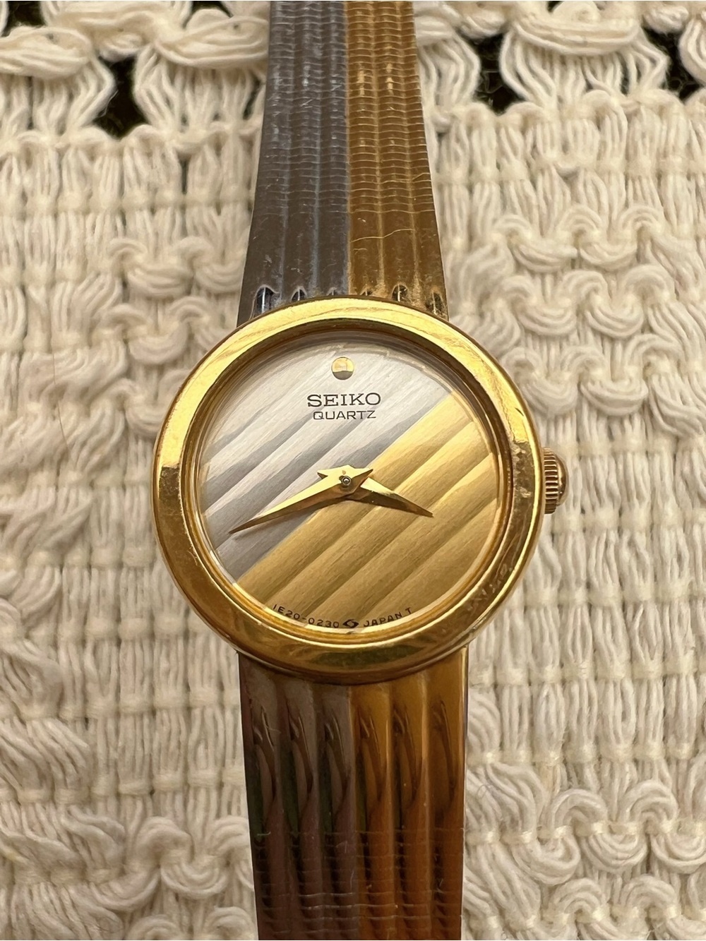 Rare Vintage 70s-80s Seiko Two Tone Striped Dial - Picture 4 of 8
